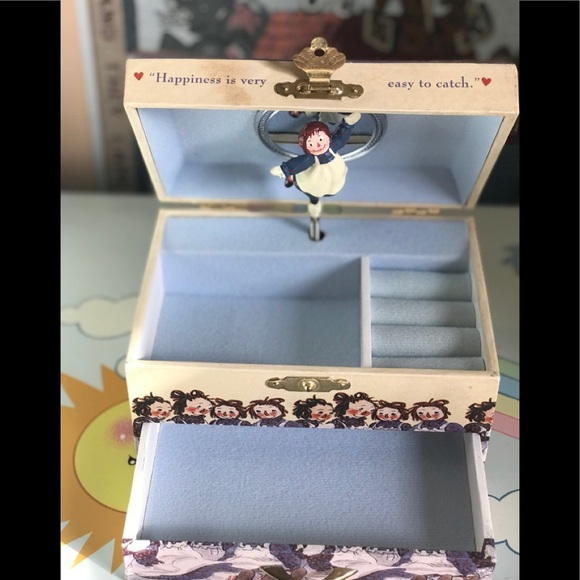 Rare Dancing Musical Raggedy Ann Jewelry Box - Picture 3 of 9